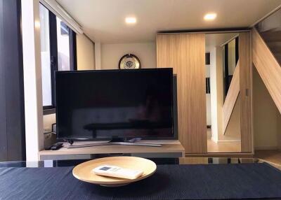 1 bed Duplex in Chewathai Residence Asoke Makkasan Sub District D11496