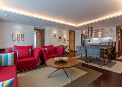 2 bed Condo in Le Monaco Residence Ari Samsennai Sub District C11731