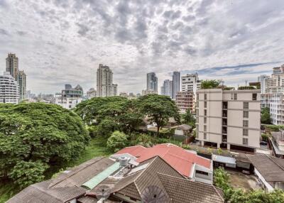 1 bed Condo in Edge Sukhumvit 23 Khlong Toei Nuea Sub District C11722