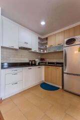 2 bed Condo in Centric Scene Aree 2 Samsennai Sub District C11720