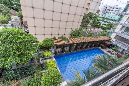 2 bed Condo in Centric Scene Aree 2 Samsennai Sub District C11720