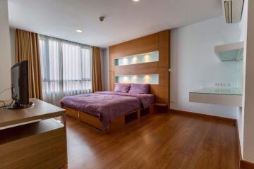 2 bed Condo in Centric Scene Aree 2 Samsennai Sub District C11720