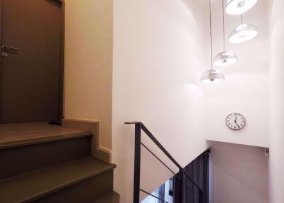 1 bed Duplex in Ideo Mobi Sukhumvit Bangchak Sub District D11494