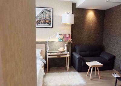 Studio bed Condo in Ashton Chula - Silom Mahaphruettharam Sub District C11688