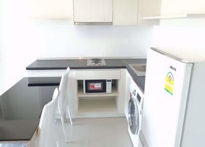 2 bed Condo in Aspire Sukhumvit 48 Phra Khanong Sub District C11676