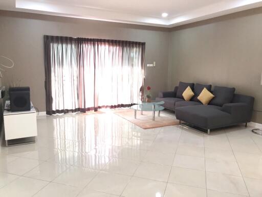 2 Storey Family House for Sale in East Pattaya