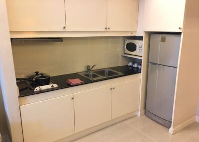 1 bed Condo in Hope Land Executive Serviced Apartment Khlongtan Sub District C11658