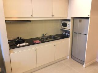 1 bed Condo in Hope Land Executive Serviced Apartment Khlongtan Sub District C11658