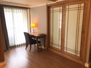 Studio bed Condo in Hope Land Executive Serviced Apartment Khlongtan Sub District C012034