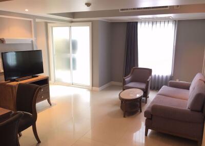 2 bed Condo in Hope Land Executive Serviced Apartment Khlongtan Sub District C11654