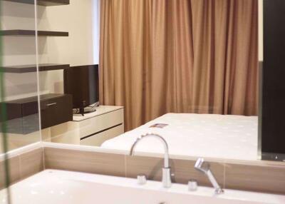 2 bed Condo in Siri at Sukhumvit Phra Khanong Sub District C11642