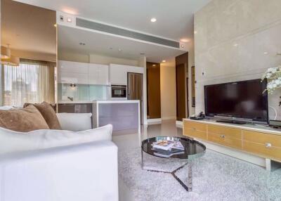 2 bed Condo in Q Langsuan Lumphini Sub District C11640