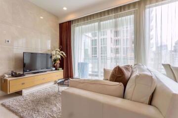 2 bed Condo in Q Langsuan Lumphini Sub District C11640