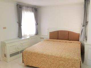 3 bed Condo in NS Park Residence Khlongtan Sub District C11637