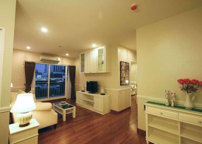 2 bed Condo in Ivy Sathorn 10 Silom Sub District C11636