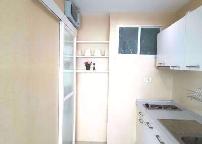 1 bed Condo in Life @ Sathorn 10 Silom Sub District C11634