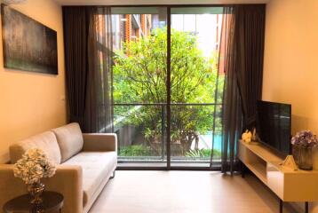 2 bed Condo in Quintara Treehaus Sukhumvit 42 Phra Khanong Sub District C11613