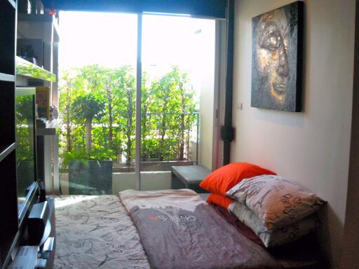 3 bed Condo in The Clover Khlong Tan Nuea Sub District C11609