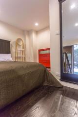 1 bed Duplex in Ideo Morph 38 Phra Khanong Sub District D11490