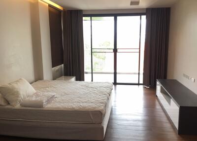 2 bed Condo in Baan Thippayadej Khlongtan Sub District C11599