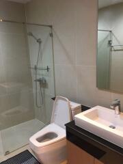 2 bed Condo in Living @ 24 Khlongtan Sub District C11598