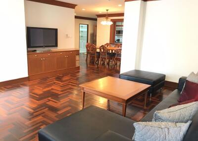 2 bed Condo in Baan Pakapan Khlongtan Sub District C11597