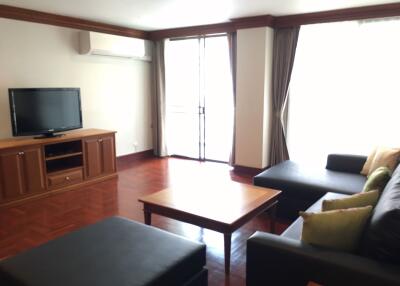 3 bed Condo in Baan Pakapan Khlongtan Sub District C11596