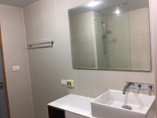 2 bed Condo in Montrose Court Khlongtan Sub District C11594