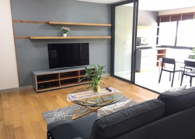 2 bed Condo in Montrose Court Khlongtan Sub District C11593