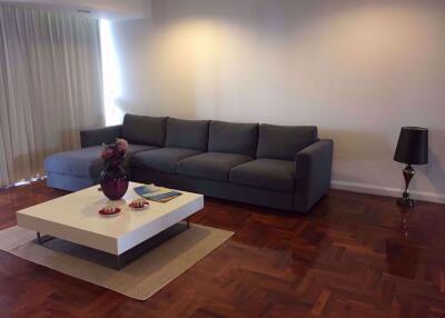 2 bed Condo in SanguanSap Mansion Yan Nawa Sub District C11586