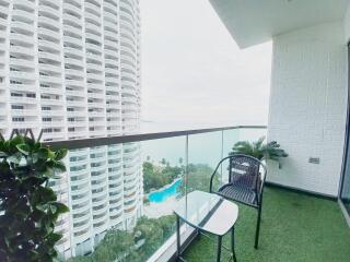 1Bed for Sale at Wong Amat Tower Condo