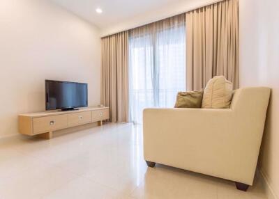 2 bed Condo in Q Langsuan Lumphini Sub District C11570