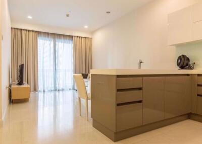 2 bed Condo in Q Langsuan Lumphini Sub District C11570