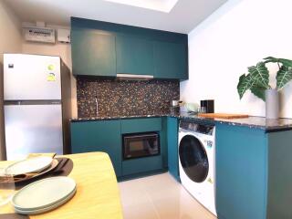 2 bed Condo in THE BASE Sukhumvit 50 Phra Khanong Sub District C11561