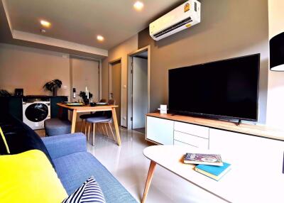 2 bed Condo in THE BASE Sukhumvit 50 Phra Khanong Sub District C11561