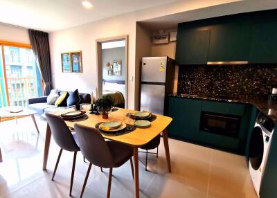 2 bed Condo in THE BASE Sukhumvit 50 Phra Khanong Sub District C11561