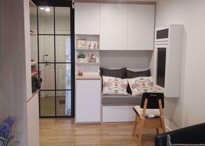 Studio bed Condo in Silom Suite Silom Sub District C11550