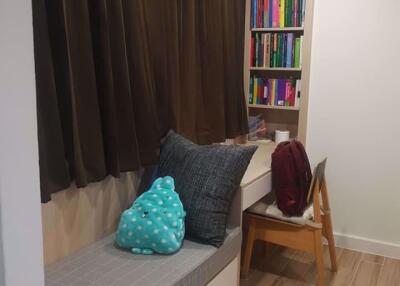 Studio bed Condo in Silom Suite Silom Sub District C11550