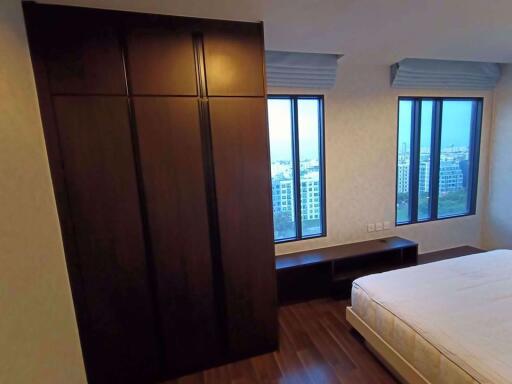 2 bed Condo in The Gallery Bearing Samrong Nuea Sub District C11548