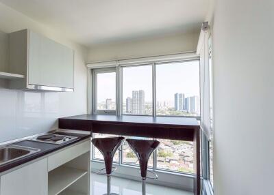 1 bed Condo in Aspire Sukhumvit 48 Phra Khanong Sub District C11543