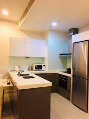 2 bed Condo in Q Langsuan Lumphini Sub District C11538