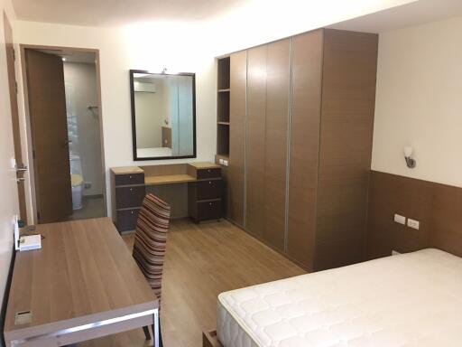 2 bed Condo in Mela Grande Khlong Toei Nuea Sub District C11535