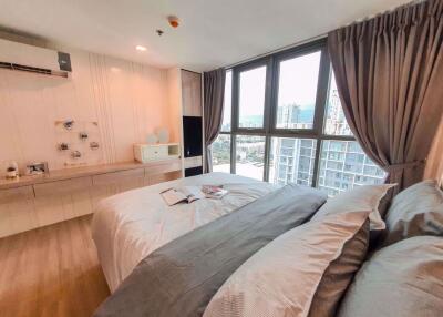 1 bed Duplex in Ideo Mobi Sukhumvit Bangchak Sub District D11483