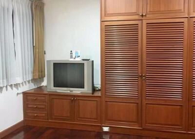 1 bed Condo in Saranjai Mansion Khlongtoei Sub District C11508