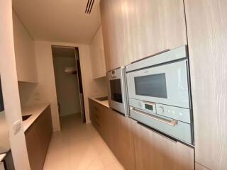 2 bed Condo in 185 Rajadamri Lumphini Sub District C11493