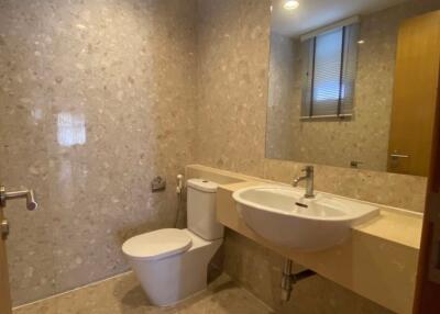 2 bed Condo in Viscaya Private Residences Khlong Tan Nuea Sub District C11470