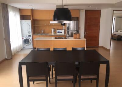 3 bed Condo in Viscaya Private Residences Khlong Tan Nuea Sub District C11468