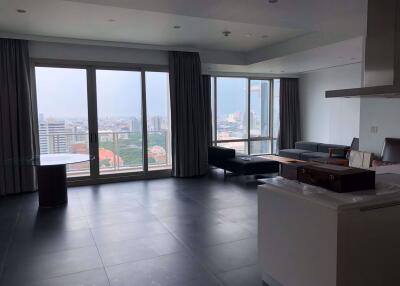 2 bed Condo in 185 Rajadamri Lumphini Sub District C11450