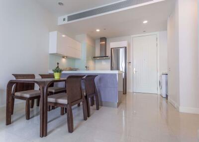 2 bed Condo in Q Langsuan Lumphini Sub District C11440