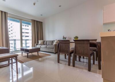 2 bed Condo in Q Langsuan Lumphini Sub District C11440